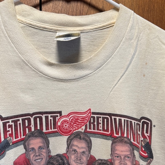 Detroit Red Wings Vintage 1997 Champions Tee - Picture 4 of 8